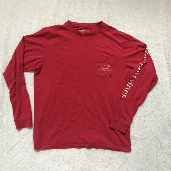 Vineyard Vines Tops - Vineyard Vines long sleeved tee